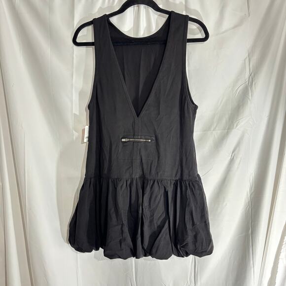 Free people Black Hot shot bubble set small MSRP $98 - Picture 2 of 7